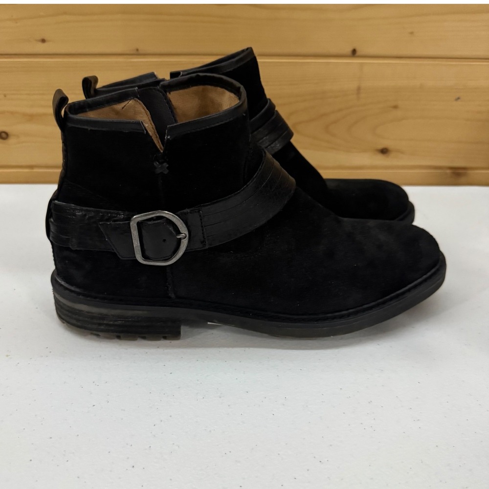 Sofft Black Suede Ankle Boots‎ Womens 10 Moto Buckle Comfort Booties